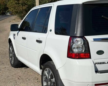 Белый Ленд Ровер Фрилендер, объемом двигателя 0 л и пробегом 175 тыс. км за 11999 $, фото 12 на Automoto.ua