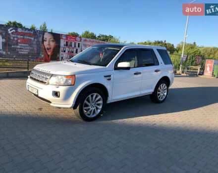 Белый Ленд Ровер Фрилендер, объемом двигателя 3.2 л и пробегом 165 тыс. км за 13700 $, фото 7 на Automoto.ua
