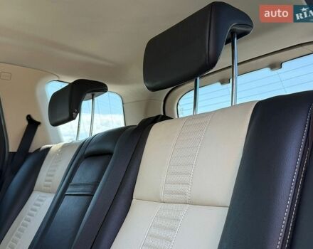 Білий Ленд Ровер Freelander, об'ємом двигуна 2.18 л та пробігом 211 тис. км за 12500 $, фото 27 на Automoto.ua