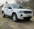 Белый Ленд Ровер Фрилендер, объемом двигателя 2.2 л и пробегом 225 тыс. км за 5000 $, фото 2 на Automoto.ua