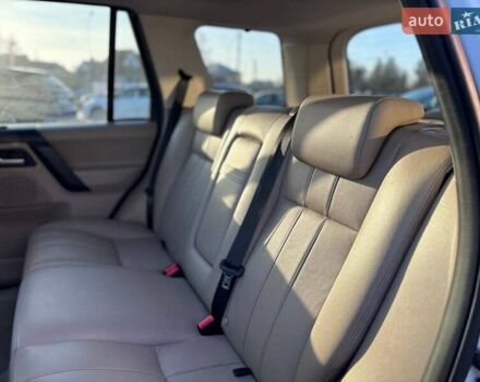 Білий Ленд Ровер Freelander, об'ємом двигуна 2.18 л та пробігом 235 тис. км за 14499 $, фото 22 на Automoto.ua