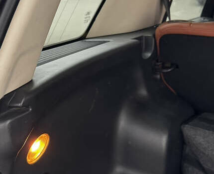 Білий Ленд Ровер Freelander, об'ємом двигуна 2 л та пробігом 115 тис. км за 15500 $, фото 18 на Automoto.ua