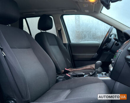 Білий Ленд Ровер Freelander, об'ємом двигуна 2.2 л та пробігом 215 тис. км за 10700 $, фото 8 на Automoto.ua
