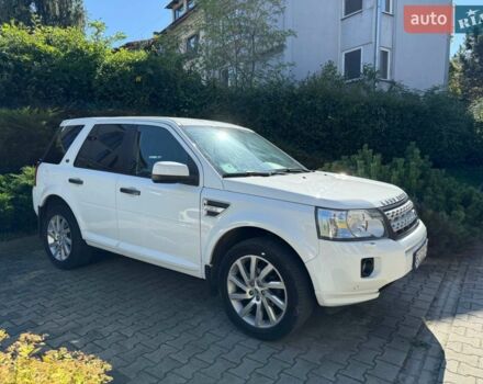Білий Ленд Ровер Freelander, об'ємом двигуна 2.18 л та пробігом 180 тис. км за 13700 $, фото 1 на Automoto.ua
