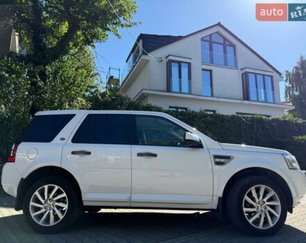 Білий Ленд Ровер Freelander, об'ємом двигуна 2.18 л та пробігом 180 тис. км за 13700 $, фото 8 на Automoto.ua