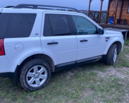 Белый Ленд Ровер Фрилендер, объемом двигателя 2.2 л и пробегом 380 тыс. км за 12450 $, фото 7 на Automoto.ua