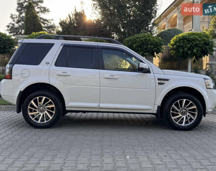 Білий Ленд Ровер Freelander, об'ємом двигуна 2.18 л та пробігом 140 тис. км за 16999 $, фото 11 на Automoto.ua
