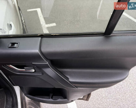 Білий Ленд Ровер Freelander, об'ємом двигуна 2 л та пробігом 115 тис. км за 15500 $, фото 14 на Automoto.ua