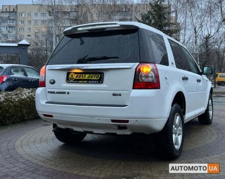 Білий Ленд Ровер Freelander, об'ємом двигуна 2.2 л та пробігом 215 тис. км за 10700 $, фото 6 на Automoto.ua