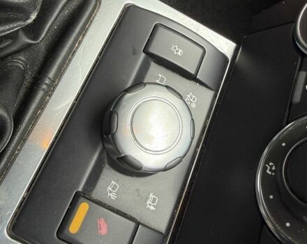 Белый Ленд Ровер Фрилендер, объемом двигателя 2.2 л и пробегом 225 тыс. км за 5000 $, фото 13 на Automoto.ua