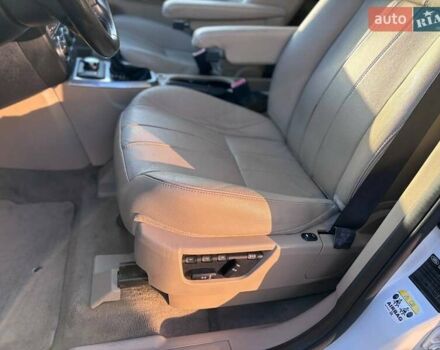 Білий Ленд Ровер Freelander, об'ємом двигуна 2.18 л та пробігом 235 тис. км за 14499 $, фото 13 на Automoto.ua