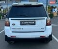 Білий Ленд Ровер Freelander, об'ємом двигуна 2.18 л та пробігом 347 тис. км за 12490 $, фото 5 на Automoto.ua