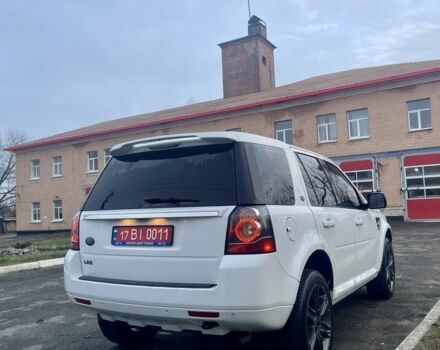 Белый Ленд Ровер Фрилендер, объемом двигателя 2 л и пробегом 200 тыс. км за 10900 $, фото 5 на Automoto.ua