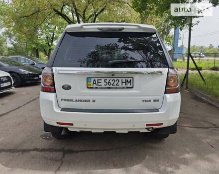 Білий Ленд Ровер Freelander, об'ємом двигуна 2.18 л та пробігом 140 тис. км за 16000 $, фото 5 на Automoto.ua