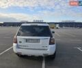 Білий Ленд Ровер Freelander, об'ємом двигуна 2.18 л та пробігом 262 тис. км за 12000 $, фото 6 на Automoto.ua