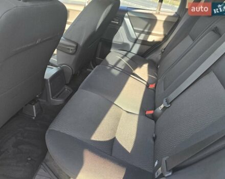 Білий Ленд Ровер Freelander, об'ємом двигуна 2.18 л та пробігом 262 тис. км за 12000 $, фото 16 на Automoto.ua