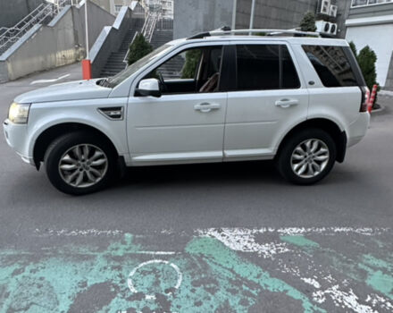 Білий Ленд Ровер Freelander, об'ємом двигуна 2.2 л та пробігом 288 тис. км за 12700 $, фото 5 на Automoto.ua