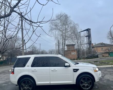 Белый Ленд Ровер Фрилендер, объемом двигателя 2 л и пробегом 200 тыс. км за 10900 $, фото 2 на Automoto.ua