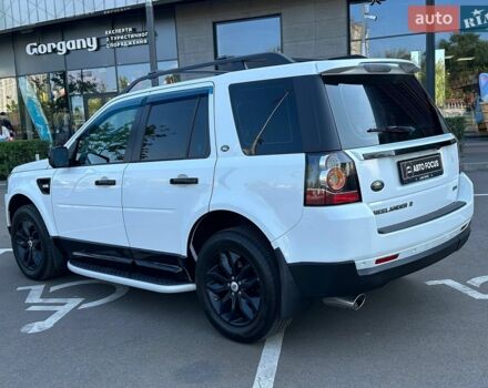 Білий Ленд Ровер Freelander, об'ємом двигуна 2.18 л та пробігом 347 тис. км за 12490 $, фото 4 на Automoto.ua