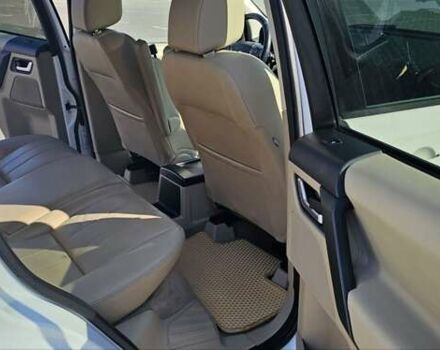 Білий Ленд Ровер Freelander, об'ємом двигуна 2 л та пробігом 222 тис. км за 13600 $, фото 20 на Automoto.ua
