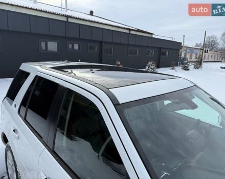 Белый Ленд Ровер Фрилендер, объемом двигателя 2 л и пробегом 212 тыс. км за 12500 $, фото 5 на Automoto.ua