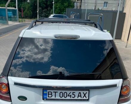 Білий Ленд Ровер Freelander, об'ємом двигуна 2.18 л та пробігом 149 тис. км за 16500 $, фото 4 на Automoto.ua