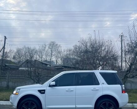 Белый Ленд Ровер Фрилендер, объемом двигателя 2 л и пробегом 200 тыс. км за 10900 $, фото 10 на Automoto.ua