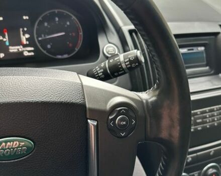 Белый Ленд Ровер Фрилендер, объемом двигателя 2.18 л и пробегом 275 тыс. км за 14200 $, фото 39 на Automoto.ua