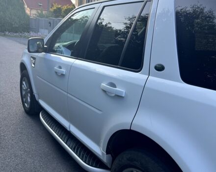 Білий Ленд Ровер Freelander, об'ємом двигуна 2.18 л та пробігом 290 тис. км за 15000 $, фото 4 на Automoto.ua