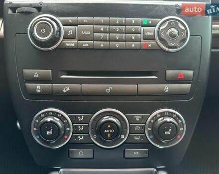 Белый Ленд Ровер Фрилендер, объемом двигателя 2.18 л и пробегом 275 тыс. км за 14200 $, фото 37 на Automoto.ua