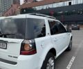 Білий Ленд Ровер Freelander, об'ємом двигуна 2.2 л та пробігом 297 тис. км за 10500 $, фото 1 на Automoto.ua