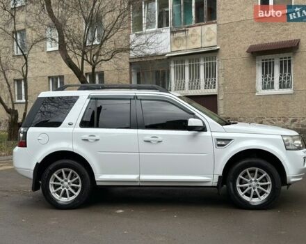 Белый Ленд Ровер Фрилендер, объемом двигателя 2.18 л и пробегом 275 тыс. км за 14200 $, фото 4 на Automoto.ua