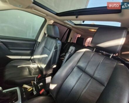 Белый Ленд Ровер Фрилендер, объемом двигателя 2 л и пробегом 250 тыс. км за 12200 $, фото 12 на Automoto.ua