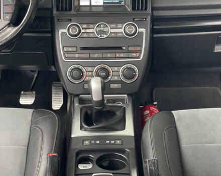 Белый Ленд Ровер Фрилендер, объемом двигателя 2.2 л и пробегом 207 тыс. км за 13950 $, фото 128 на Automoto.ua