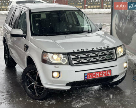 Белый Ленд Ровер Фрилендер, объемом двигателя 2.2 л и пробегом 207 тыс. км за 13950 $, фото 15 на Automoto.ua