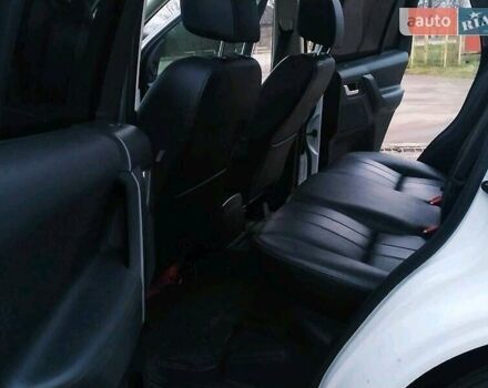 Білий Ленд Ровер Freelander, об'ємом двигуна 2 л та пробігом 200 тис. км за 13500 $, фото 7 на Automoto.ua