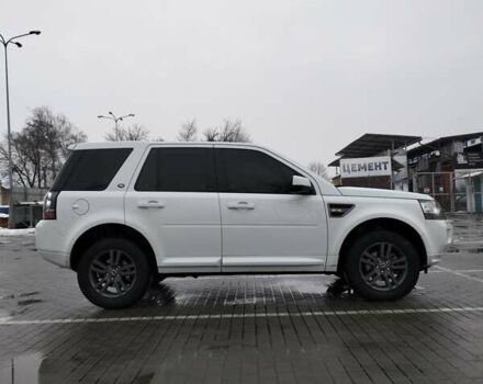 Білий Ленд Ровер Freelander, об'ємом двигуна 2.2 л та пробігом 225 тис. км за 14300 $, фото 25 на Automoto.ua