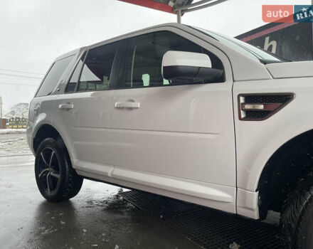 Белый Ленд Ровер Фрилендер, объемом двигателя 2.2 л и пробегом 207 тыс. км за 13950 $, фото 29 на Automoto.ua