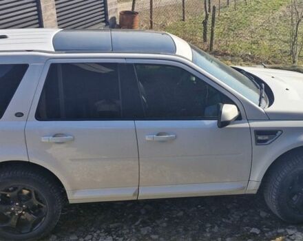 Белый Ленд Ровер Фрилендер, объемом двигателя 2 л и пробегом 250 тыс. км за 12200 $, фото 3 на Automoto.ua