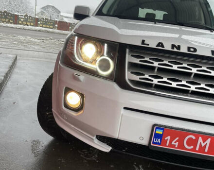 Белый Ленд Ровер Фрилендер, объемом двигателя 2.2 л и пробегом 207 тыс. км за 13950 $, фото 69 на Automoto.ua