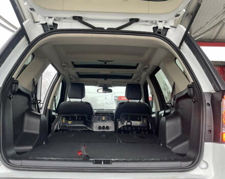 Белый Ленд Ровер Фрилендер, объемом двигателя 2.2 л и пробегом 207 тыс. км за 13950 $, фото 111 на Automoto.ua