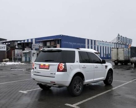 Білий Ленд Ровер Freelander, об'ємом двигуна 2.2 л та пробігом 225 тис. км за 14300 $, фото 11 на Automoto.ua