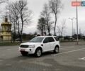 Білий Ленд Ровер Freelander, об'ємом двигуна 2.2 л та пробігом 263 тис. км за 13300 $, фото 26 на Automoto.ua