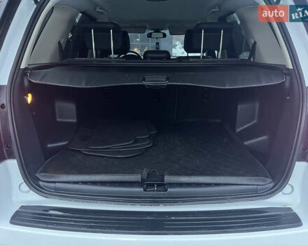 Білий Ленд Ровер Freelander, об'ємом двигуна 2.18 л та пробігом 225 тис. км за 12990 $, фото 74 на Automoto.ua