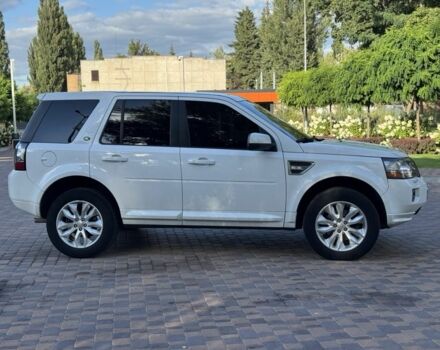 Белый Ленд Ровер Фрилендер, объемом двигателя 2 л и пробегом 236 тыс. км за 11900 $, фото 15 на Automoto.ua