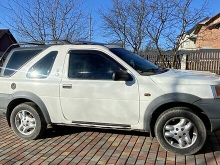Білий Ленд Ровер Freelander, об'ємом двигуна 1.8 л та пробігом 240 тис. км за 5200 $, фото 1 на Automoto.ua