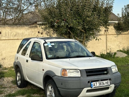 Ленд Ровер Фрилендер 1999 в Коломые на Automoto.ua Белый Ленд Ровер Фрилендер, объемом двигателя 1.8 л и пробегом 287 тыс. км за 3350 $, фото 1 на Automoto.ua