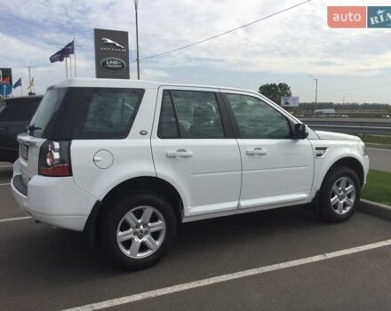 Белый Ленд Ровер Фрилендер, объемом двигателя 2.18 л и пробегом 127 тыс. км за 18200 $, фото 1 на Automoto.ua