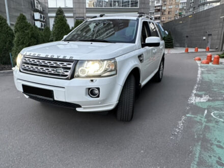 Білий Ленд Ровер Freelander, об'ємом двигуна 2.2 л та пробігом 288 тис. км за 12700 $, фото 1 на Automoto.ua