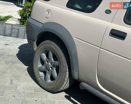 Бежевий Ленд Ровер Freelander, об'ємом двигуна 1.99 л та пробігом 232 тис. км за 4900 $, фото 10 на Automoto.ua